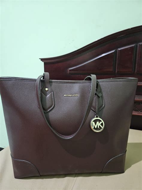 saylor tote michael kors|Michael Kors Saylor Crossgrain Leather Tote .